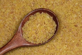 Boulgour de sarrasin aux légumes : recette végétarienne saine et savoureuse