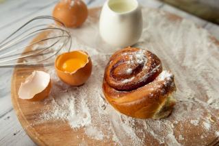 Brioche tressée à la levure chimique : rapide et moelleuse
