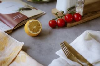 Carrés au citron sans gluten ni lait : recette fondante et acidulée