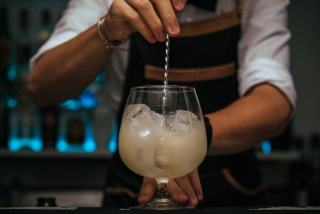 Cocktail Slai vodka et orange pour 10 personnes : recette de punch festif