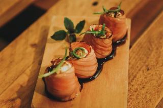 Entrée fraîcheur au saumon fumé : recette légère et élégante