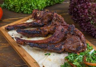 Épigrammes d'agneau grillés pour 6 personnes, recette