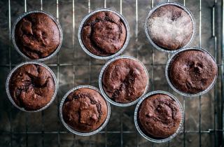 Fondant au chocolat pour 8 : recette intense et moelleuse du grand gâteau