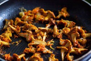 Fonds d'artichauts poêlés : recette simple et savoureuse