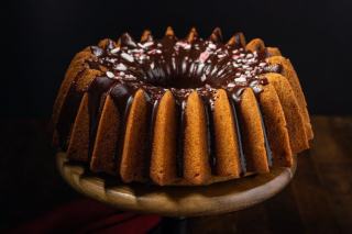 Glaçage au chocolat au rhum pour gâteau, recette facile