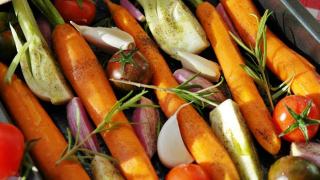 Gratin de légumes d'hiver : recette réconfortante et dorée