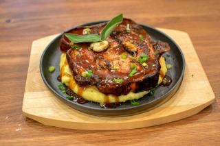 Jarret de porc rôti : recette croustillante et fondante