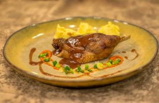 Manchon de canard : recette confite et dorée au four