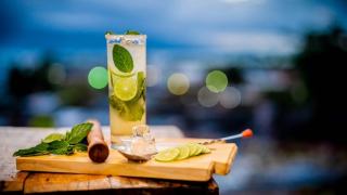 Mojito pour 6 personnes : recette du cocktail cubain facile et rafraîchissant