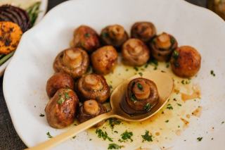 Conserves de champignons au vinaigre - Recette maison