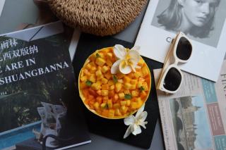 Verrines mangue, yaourt et biscuit rose de Reims - Recette