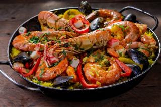 Paella sans fruits de mer : recette au poulet et chorizo