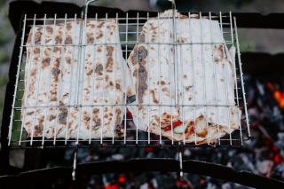 Pains grillés suédois : recette de crackers croustillants maison
