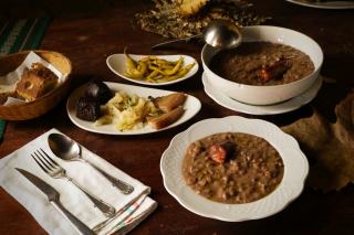 Soupe haricots rouges et pommes de terre : recette nourrissante