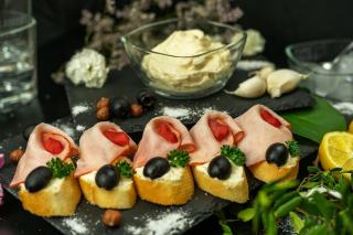 Tartines chaudes : recettes de tartines gratinées savoureuses
